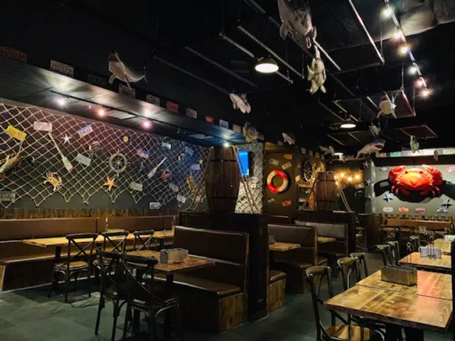 Mr. & Mrs. Crab - Brandon