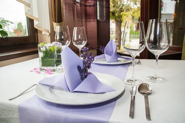 Crown Restaurant and Guesthouse