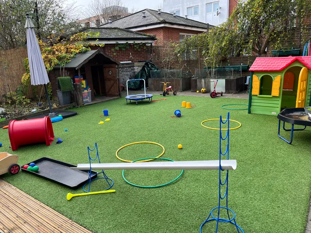 Queen's Park Children's Centre