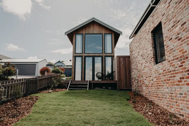 Samphire Collection: View St Studios