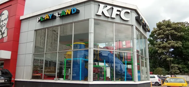 KFC | Cincuentenario