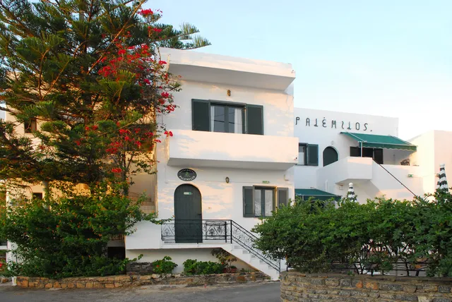 Palemilos Apartments