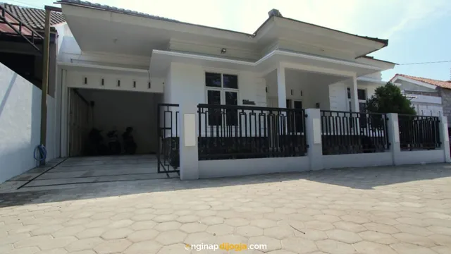 Homestay Omah Bugisan Managed by The Grand Java