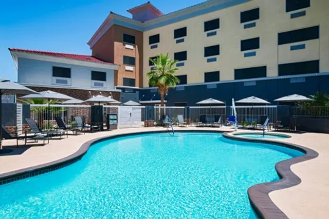 Fairfield by Marriott Inn & Suites Phoenix West Chandler