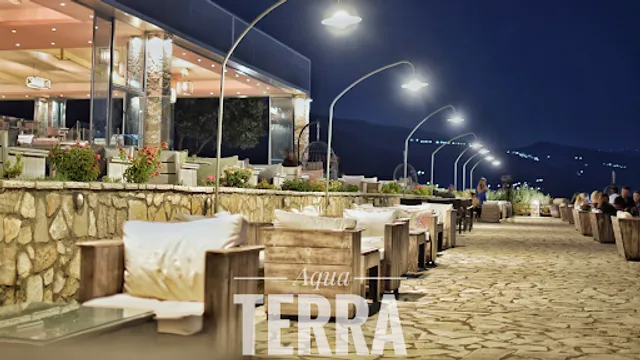 Aqua Terra " restaurant/cocktail bar/cafe"