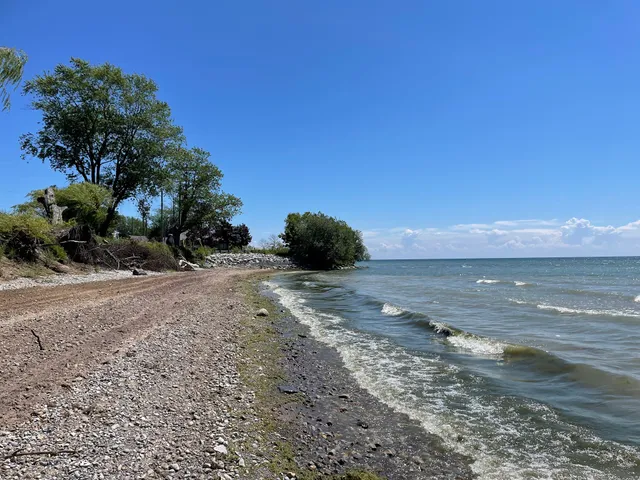 Selkirk Provincial Park