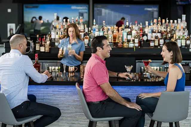 TopGolf Swing Suite, Bar & Kitchen
