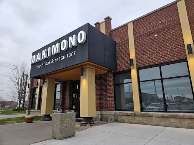 Makimono Sushi Bar & Restaurant