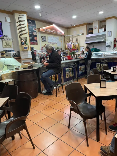 Bar Cafetería El Templo Del Pincho