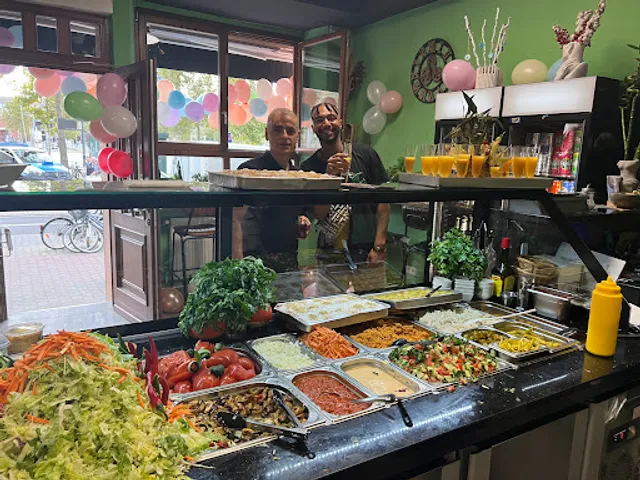 Hühnerstall Erdal‘s Kebap