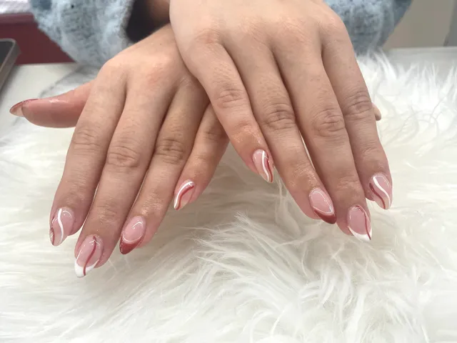 Four Seasons Nails and Spa