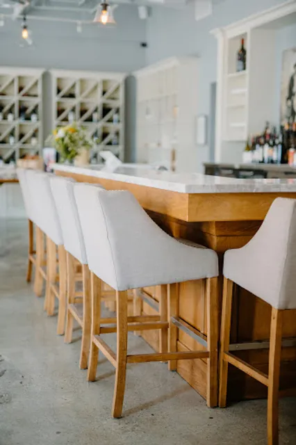 Colony Wine Merchant