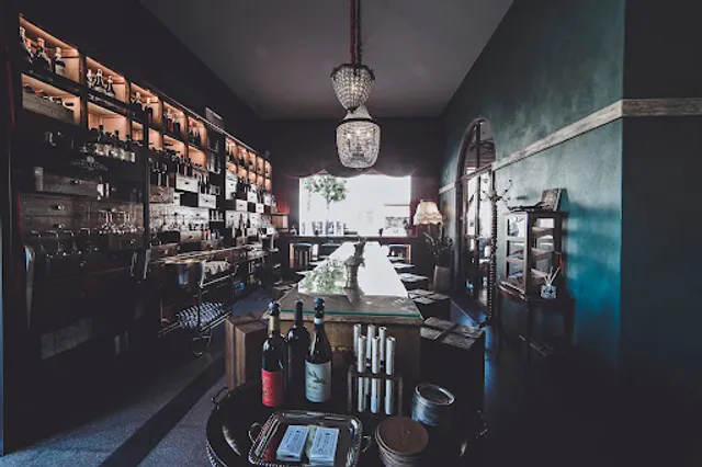 Antica Formula Spirit And Cocktail