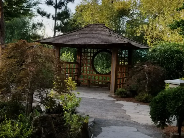 Tsuru Japanese Garden