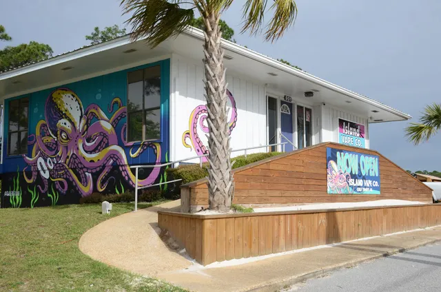 Island Vape Co.
