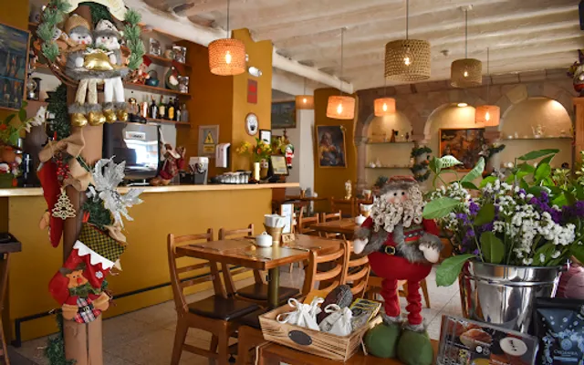 Organika Bakery & Coffee