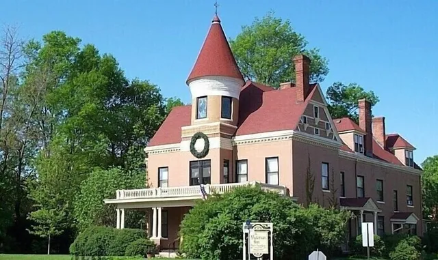 Victorian Inn Bed and Breakfast