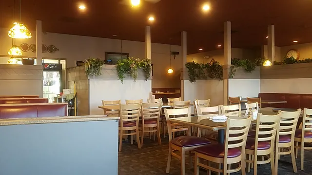 Gepetto's Italian Restaurant Sports Bar