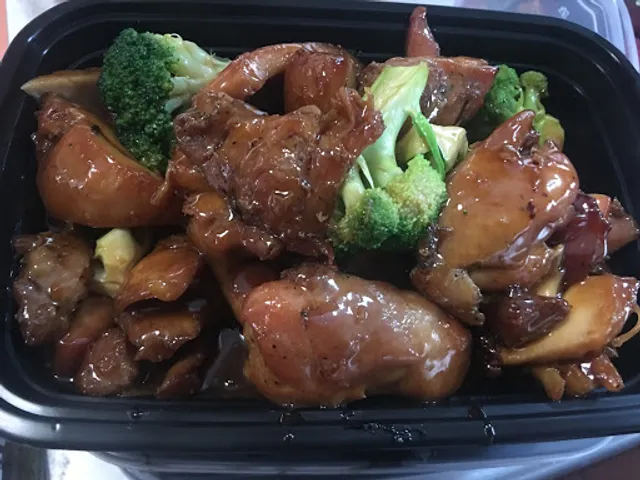 Eddie's Chinese Take Out