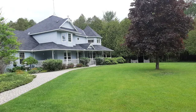 The Boston "T" Bed & Breakfast