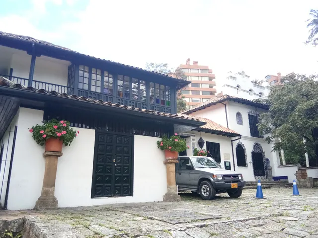 Parque del Chicó - Mercedes Sierra de Pérez