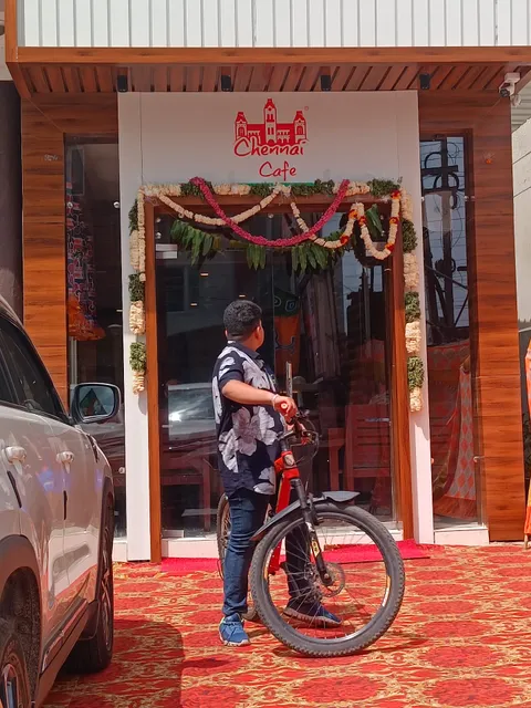 Chennai Cafe, Katra