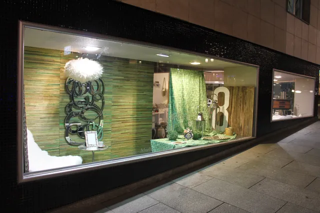 Caprichos Home Decoration S.L.