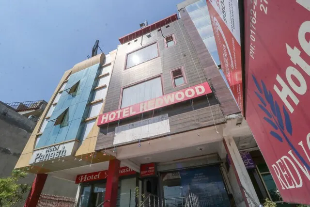 OYO 2103 Hotel Redwood