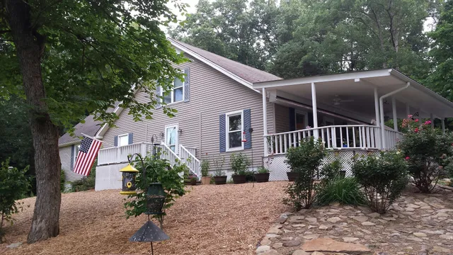 Serenity Hill Bed & Breakfast