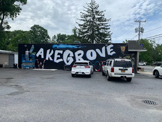 Lake Grove Delicatessen