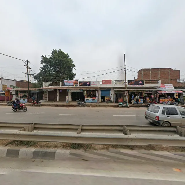 Akash जयसवाल godam ya house room मामा भांजा का तालाब रीवा रोड नैनी प्रयागराज