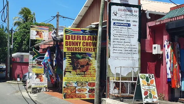 Durban Bunny Chow - Curry Express