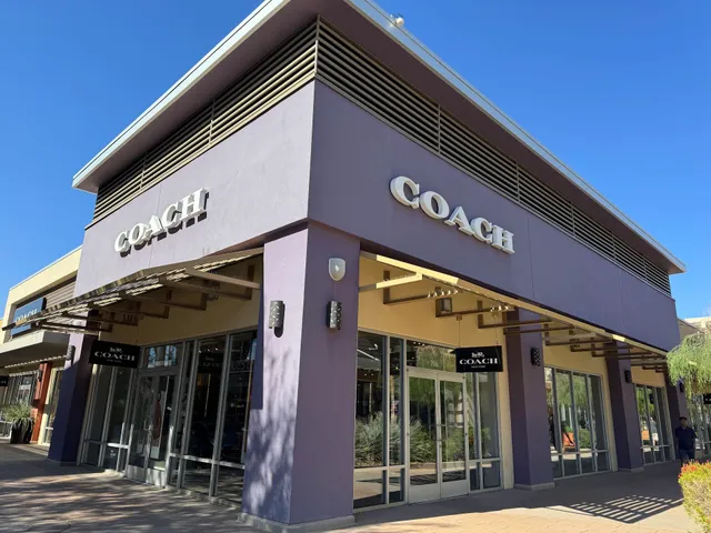 COACH Outlet