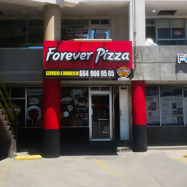 Forever Pizza Cucapah