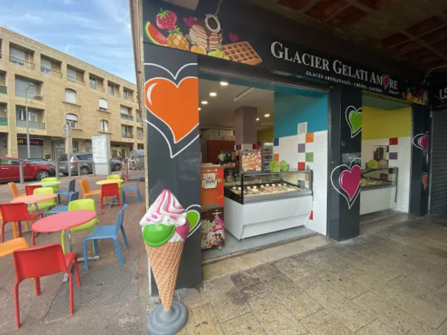 Gelati amore vieux port - mucem...glacesartisanales...crepes...
