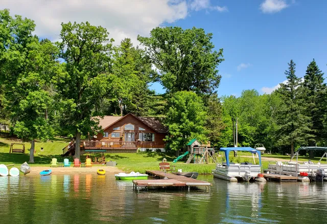 West Crooked Lake Resort - Timberlost at West Crooked