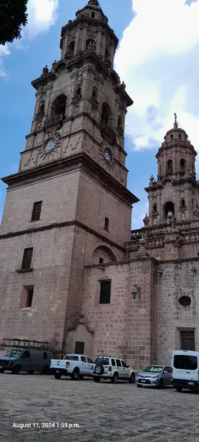 Catedral de Morelia por fuera