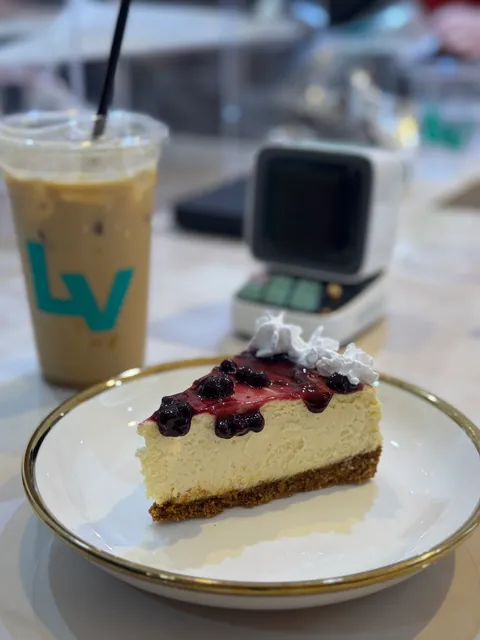 La Vernice Cafe - Olongapo