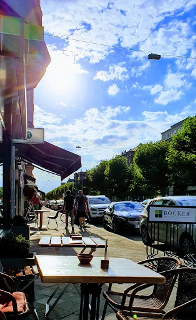 Giuseppe's Dolceria Vineria