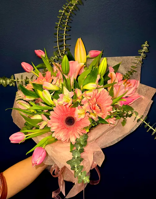 Petal & Vine Flower Shop