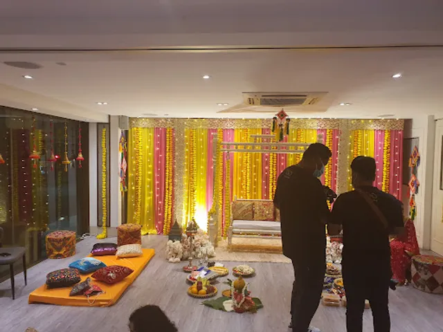 CALI, Ascott Raffles Place Singapore