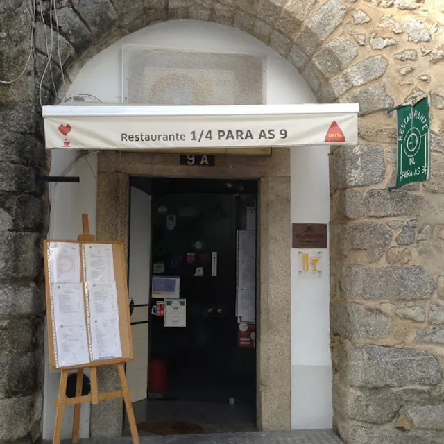Restaurante ¼ Para as 9