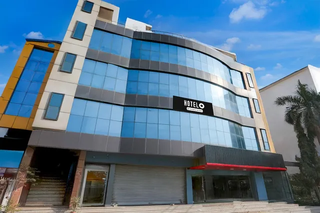 Super Hotel O Awas Vikas Near Bus Stand formerly Hotel Rivera