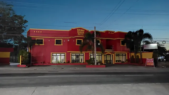 Golden Sunrise Hotel, Rosario La Union