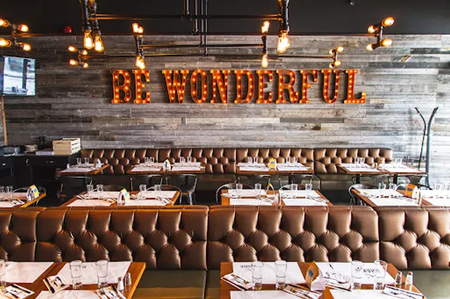 SHAKER Kitchen & Mixology