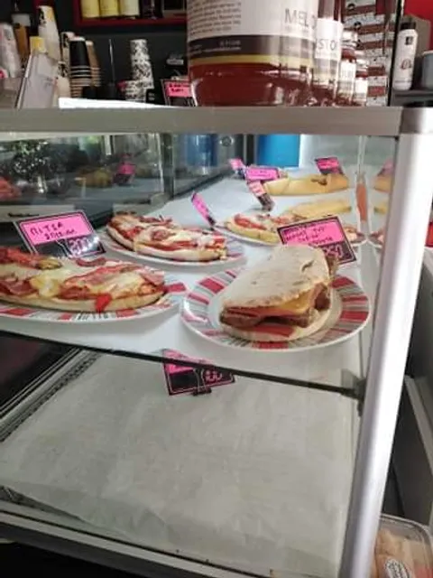 Take Away Coffee Giolas Μακρυδακης Γεώργιος