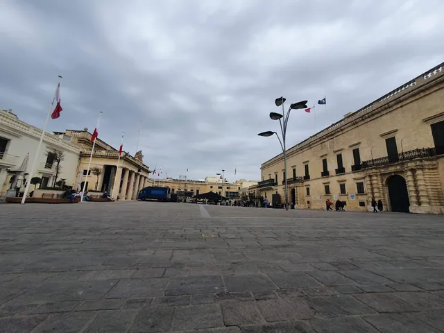St. George’s Square
