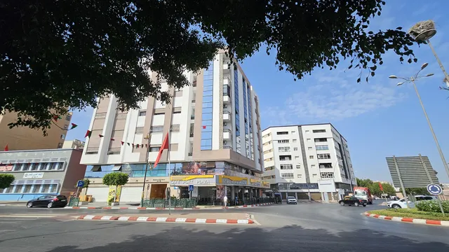 Café Restaurant Port Plaza