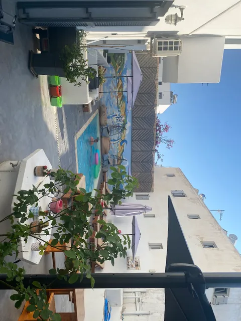 Paros Backpackers