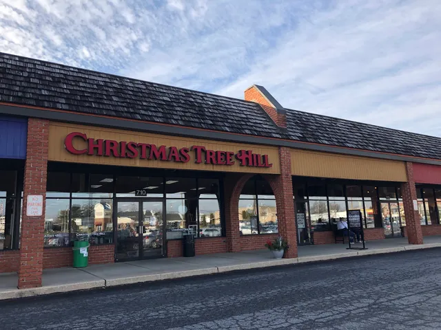 Christmas Tree Hill at The Shops @ Rockvale